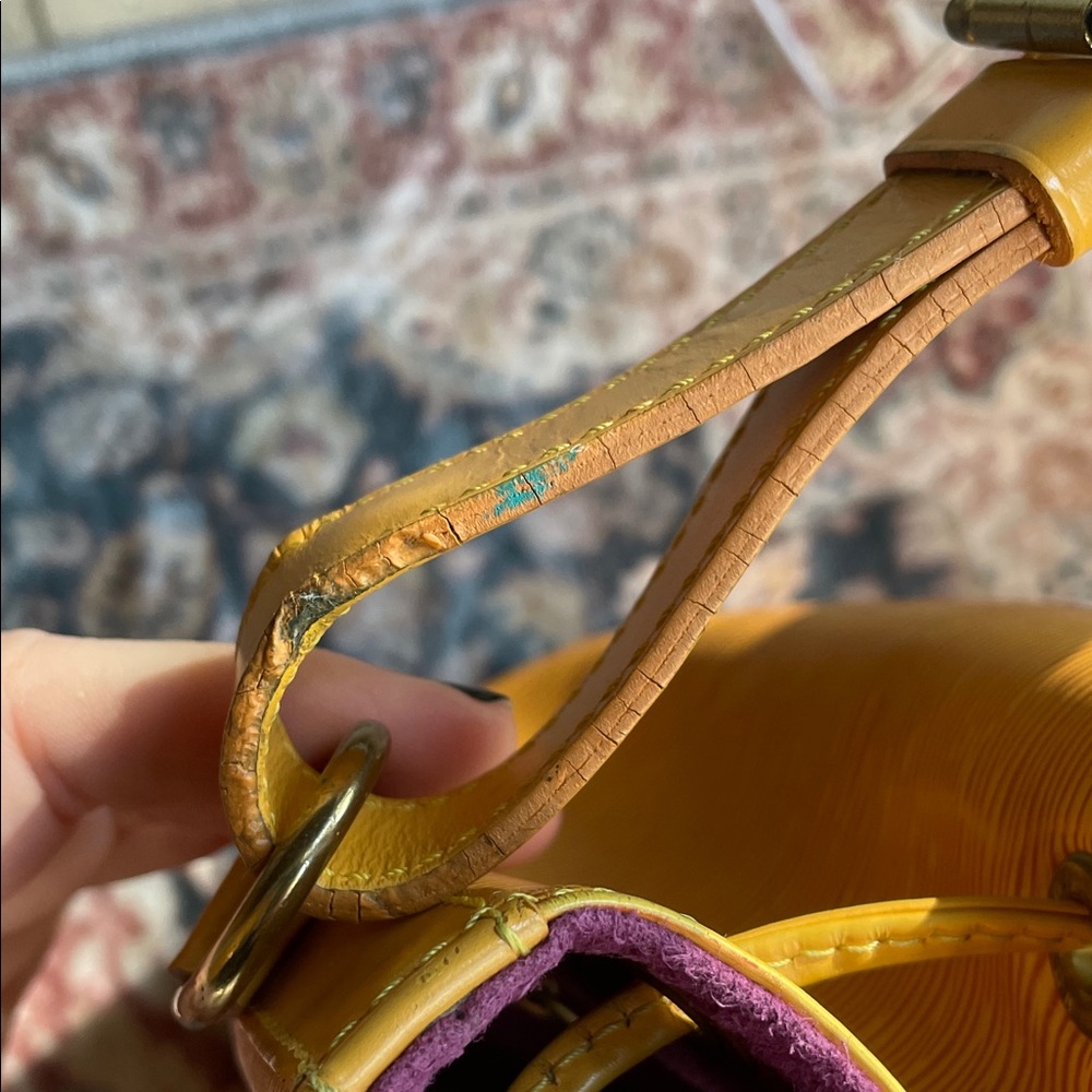 Louis Vuitton Vintage Bucket Bag add Guitar Strap to Crossbody! Authentic As Is - Picture 16 of 17
